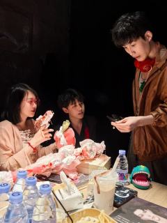 🥰是醒醒的爱稳定着我💖
“你是我的月亮,那我就要做你一个