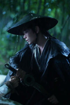 丁禹兮-张正
妆造梦回我的小永夜✨