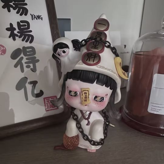 醒醒白无常实物太好看了，朋友直呼买少了。说下一次让我帮忙多买几个🤣😂