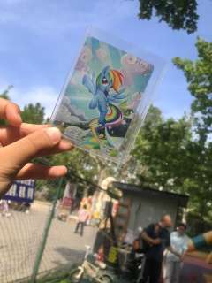 我的小马宝莉卡片已经迫不及待要出去踏青啦！
《五一奇幻之旅·