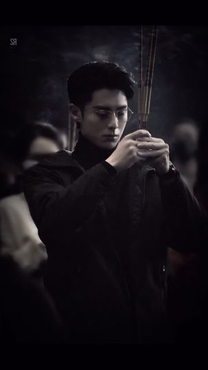 “我点高香敬神明” "王鹤棣 "时宴