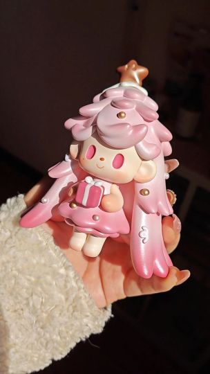 阳光下波光粼粼的MIYOYO~客订粉色珠光系改娃🎐