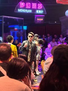 刷🕺🏻剧情亮点:
这是源于发生在25年前的真实案件,所以