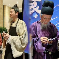《长安十二时辰》
怎么说呢，一部在感动泪目与莫名其妙间反复横