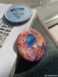 斗罗大陆漫画吧唧和斗罗大陆限量漫画复制画
穆逢春吧唧
穆逢春