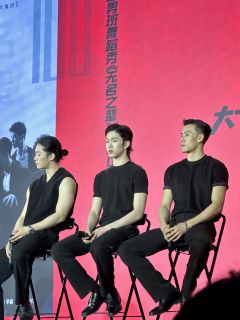 无名档案馆:有些人光坐在那儿就移不开眼🫣
要是跳起舞来,那