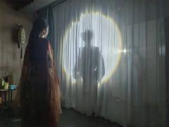 孽障-玖川
“我看书里说,顶顶厉害的人都能以身揽月,徒手摘