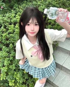 推开了所有乌云✌︎˶╹ꇴ╹˶✌︎🌷🎀