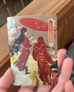 劳斯们这两张卡值多少？这两张是我买了12包里出的，才出了两张