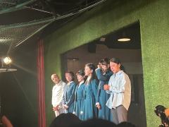 演员都很好，故事内核是好的，但是总觉得是日本校园的故事隔的有