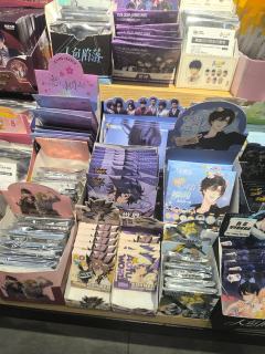 没想到隔壁学校门口的小卖部吃这么好，db爽！😋