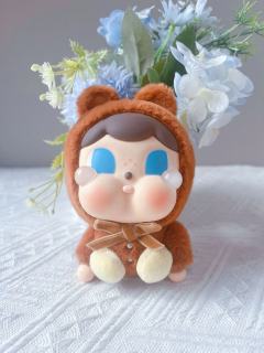 坐姿crybaby泰国限定，主要是49大洋一个 太美了