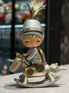 小野仗剑天涯改娃，小小勇士梦
金属齿轮咬碎月光时，我的被窝便