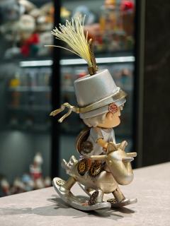 小野仗剑天涯改娃，小小勇士梦
金属齿轮咬碎月光时，我的被窝便