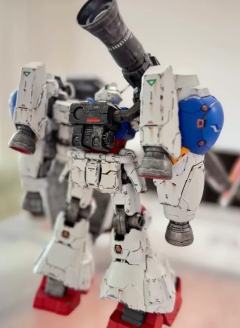 所罗门酸浆果GP02，做了笔涂旧化，塑料质感偏消光扎实，不用