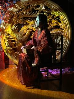 15小时，又破纪录了。说是接近10万字的巨大阅读量，其实应该