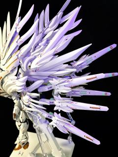 大班8827白雪姬笔涂半光，板件自身是珠光漆面，所以半光可以