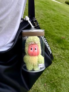 委屈巴巴恐龙星星人，真的掉了颗天大的牙好可爱