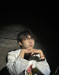 流氓叙事
@無与剧本文化工作室xM谋已久
羌青瓷 醒醒