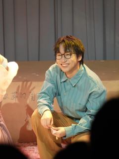 作为小剧场还是蛮合格的,有几个part歌曲蛮抓耳,暖场和两次