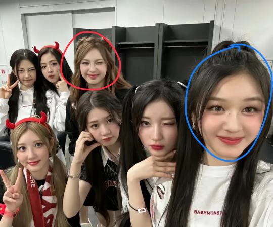红：我蓝：我麻麻