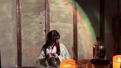 “情门千重囚苦主,痴骨三根到南墙。”
dm(玉阙):糖糖�