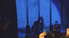 “情门千重囚苦主,痴骨三根到南墙。”
dm(玉阙):糖糖�