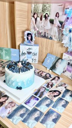 在247年刷到illit翻唱whatislove的舞台，被m