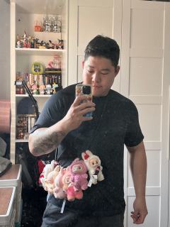 看这是我的手机挂绳！
不错吧！
这下我手机肯定找得到！