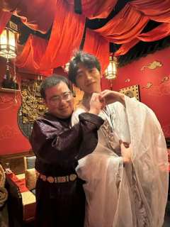 一念花开,一念花落。
一念放下,万般自在。
此处鸣谢车头,