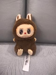 24年11月妹妹送的泡泡玛特盲盒，拆后嫌弃它太丑，也不知是不