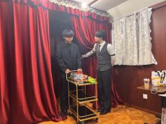 我只跟你相触过263次,也
未能真正的拥抱过你,但
You