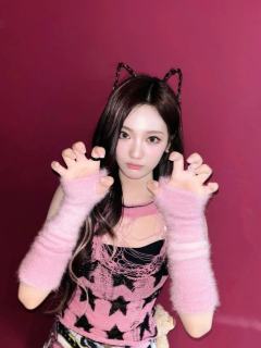 决战猫塑之巅🐱（第一组
-
宁艺卓vsJENNIE
快来领