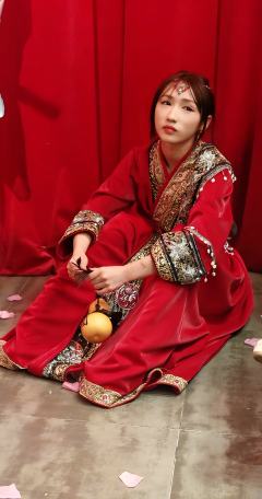 袁玠，果然非常的爽，但是非常吃玩家的输出，今天来匹诺曹体验《