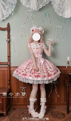 夏日必备甜品柄图的小甜裙🍰
 #alicegirl #Lo