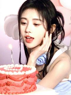 鞠婧祎6.18生日快乐