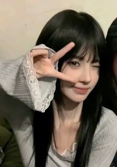 鞠婧祎6.18生日快乐