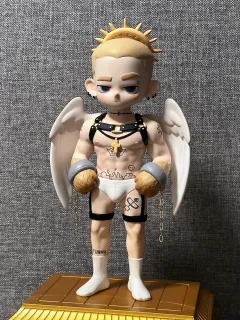 ✝️（究极体）
拖了很久，终于动手换上了小金链子
✝️天使是