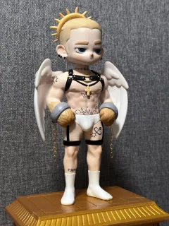 ✝️（究极体）
拖了很久，终于动手换上了小金链子
✝️天使是