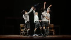 外面的世界很宽广,很大
不要带走莎罗朱,我想每个夏天都开学!