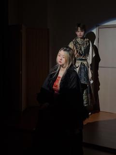 杀戮不是原罪,
野蛮也不是原罪,
弱小才是。
店家: @妖