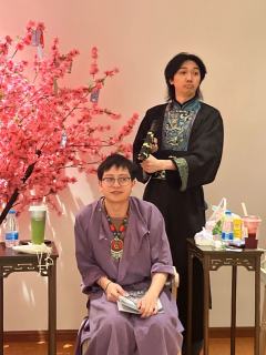 杀戮不是原罪,
野蛮也不是原罪,
弱小才是。
店家: @妖