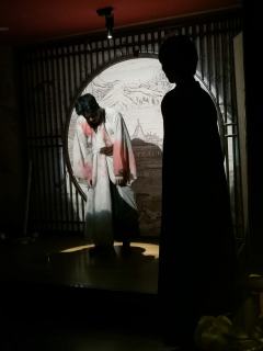 “你的盖头是我所掀,洞房花烛迟早要补给我。”
体验剧本:《阙