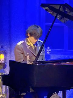 夜曲丨战争中奏响肖邦的夜曲
RAYGAME的剧果然没让我失