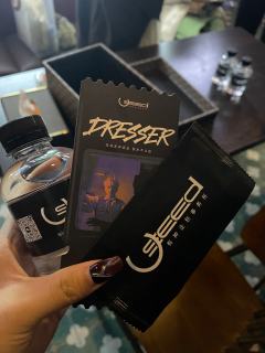 小咪の第177个主题《DRESSER》💎
🖤
关注了三年