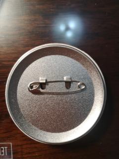 是盗版的吗？（刚入坑谷子圈，想辨别真假）