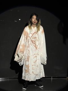不停地,游啊游啊游,游啊游啊游……
类型:玄幻 古风 情感