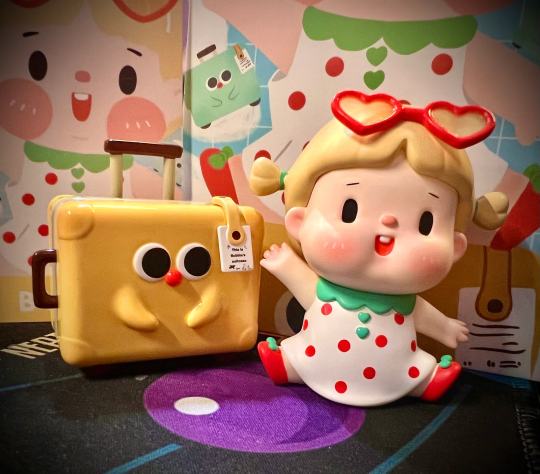 带上我的小行李箱，出发咯！😍