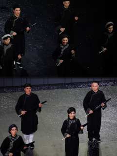 👥卡司：梁仲恒、袁浩杨、陈书昕、邢灏
💫舞美：主要靠意境