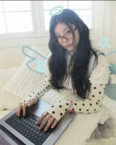 宝宝们，投票选的安利，这个是按昨天投票放的，昨天没有及时更